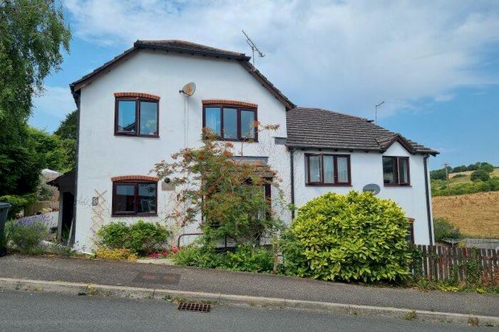 2 Bedroom Terraced House To Rent In Great Hill, Newton Abbot, TQ13