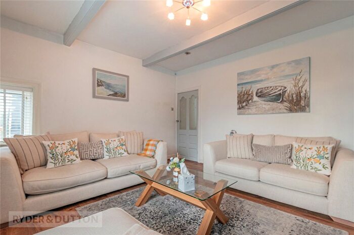 3 Bedroom End Terrace House For Sale In Ivy Green Drive, Springhead, Saddleworth, OL4