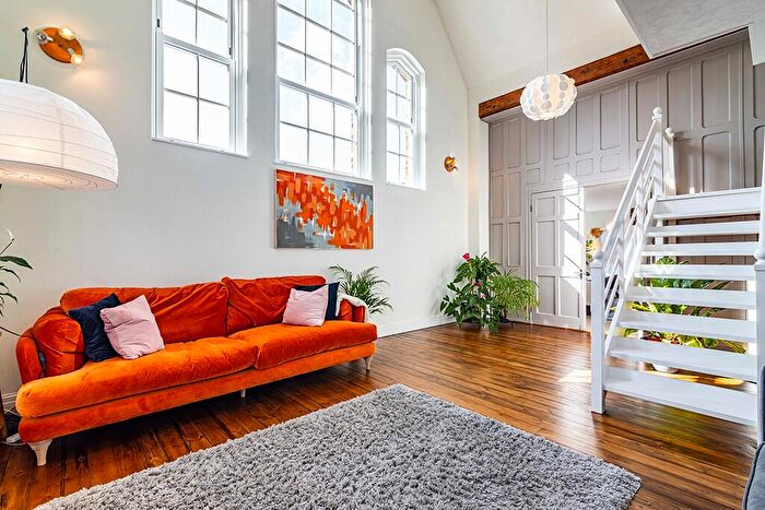 4 Bedroom Detached House For Sale In The Old School, Main Street, Hoveringham, Nottinghamshire, NG14