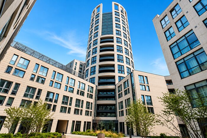 2 Bedroom Flat For Sale In Eagle Point, London, EC1V