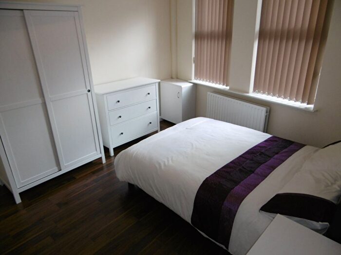 1 Bedroom Terraced House To Rent In Room @ Imperial Road, Beeston, NG9