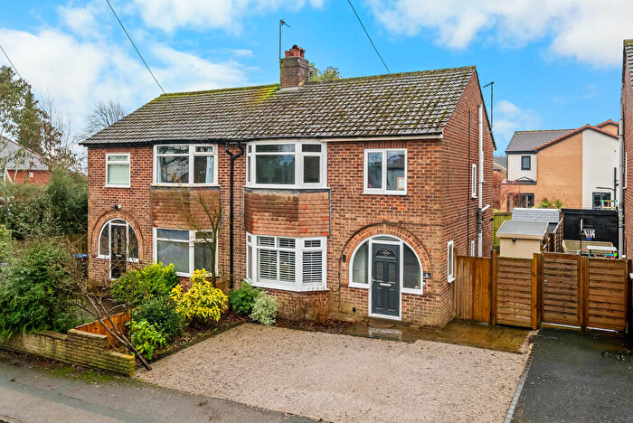 3 Bedroom Semi Detached House For Sale In Harlow Avenue, Harrogate, HG2