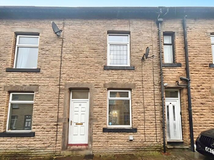 3 Bedroom Terraced House For Sale In Stansfield Street, Todmorden, OL14