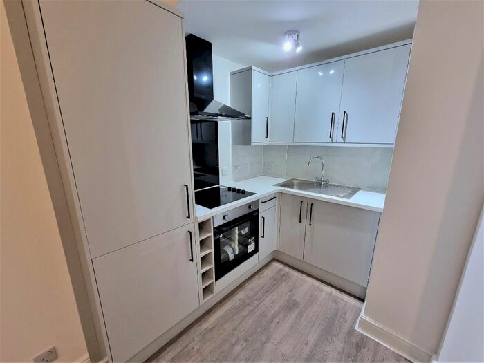 1 Bedroom Flat To Rent In Summerfield Terrace, City Centre, Aberdeen, AB24