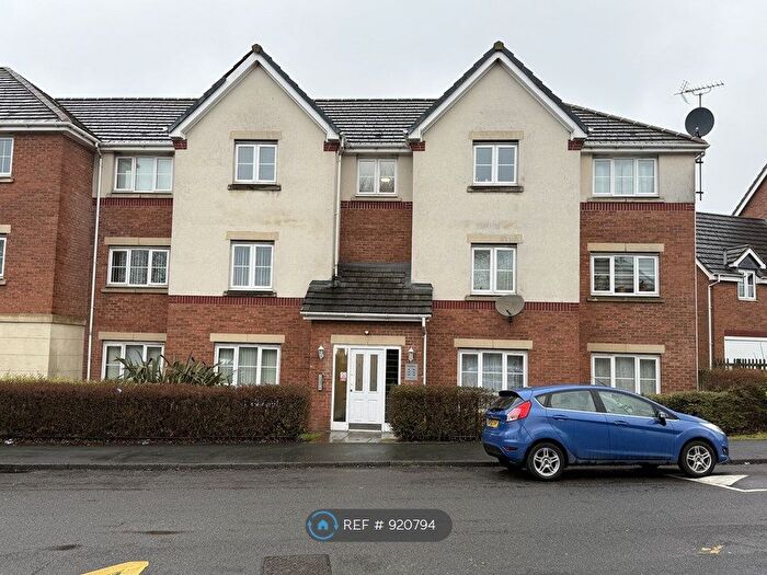 2 Bedroom Flat To Rent In King Street, Wednesbury, WS10