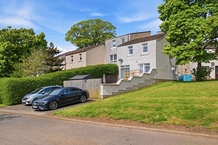 2 Bedroom End Of Terrace House For Sale In Fencedyke Way, Bourtreehill North, Irvine, KA11