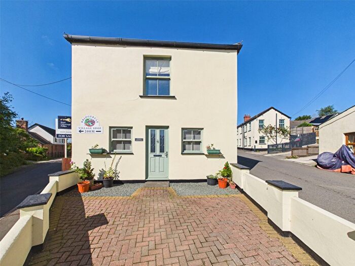 1 Bedroom End Of Terrace House For Sale In Bridgerule, Holsworthy, Devon, EX22