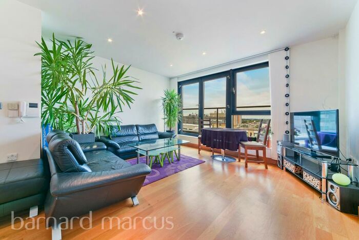 2 Bedroom Apartment To Rent In Scarbrook Road, Croydon, CR0