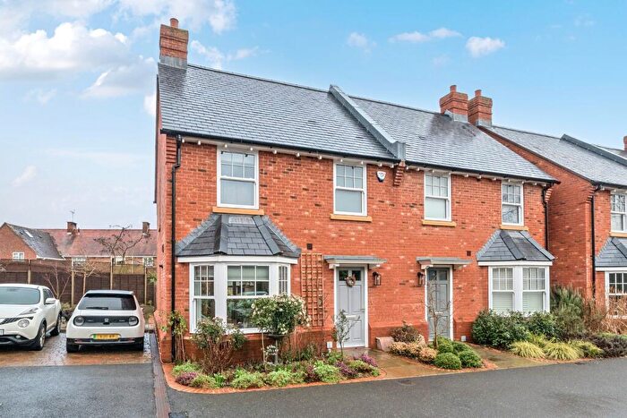 2 Bedroom Semi Detached House For Sale In Connaught Place, Brockenhurst, SO42