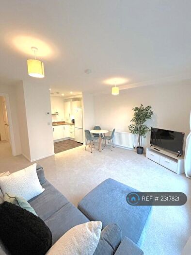 1 Bedroom Flat To Rent In Arneil Drive, Edinburgh, EH5