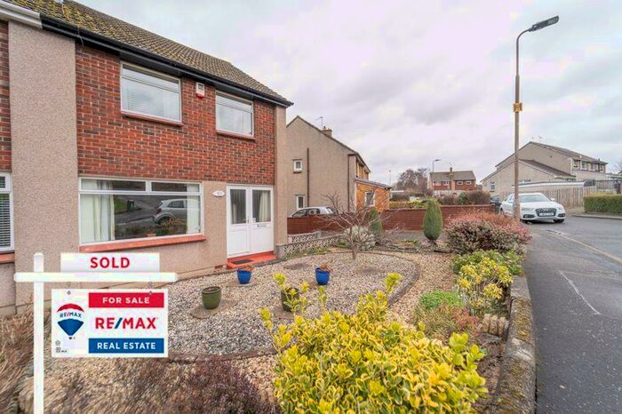 3 Bedroom Semi-Detached House For Sale In Weavers Knowe Crescent, Currie, Edinburgh, EH14