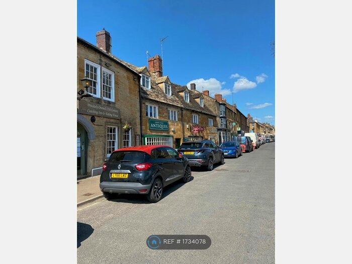 4 Bedroom Maisonette To Rent In High Street, Moreton-In-Marsh, GL56