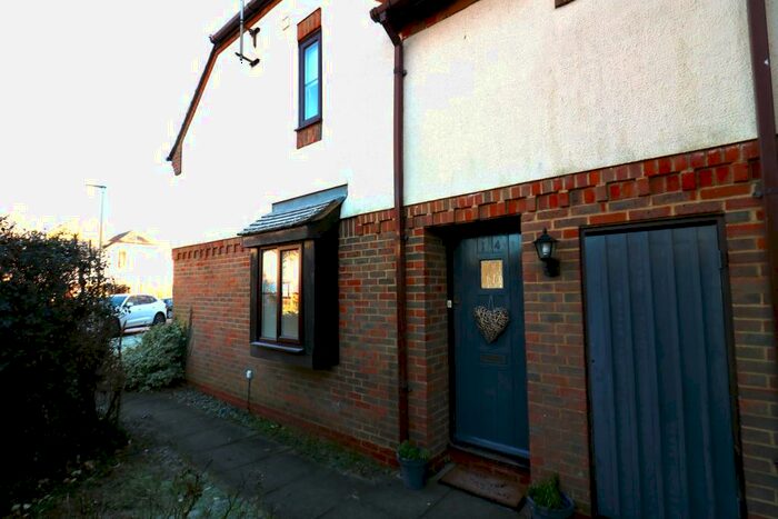 1 Bedroom Terraced House To Rent In Carvers Croft, Woolmer Green, SG3