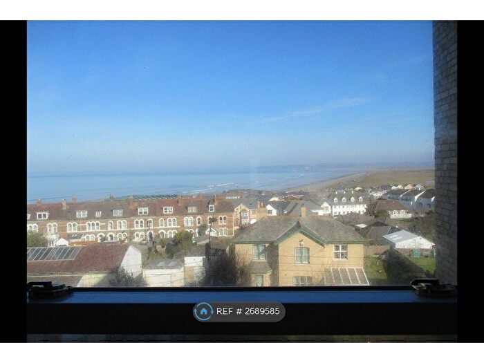 1 Bedroom Flat To Rent In Cleveland Terrace, Bideford, EX39