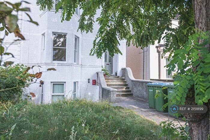 2 Bedroom Flat To Rent In Burrage Road, London, SE18