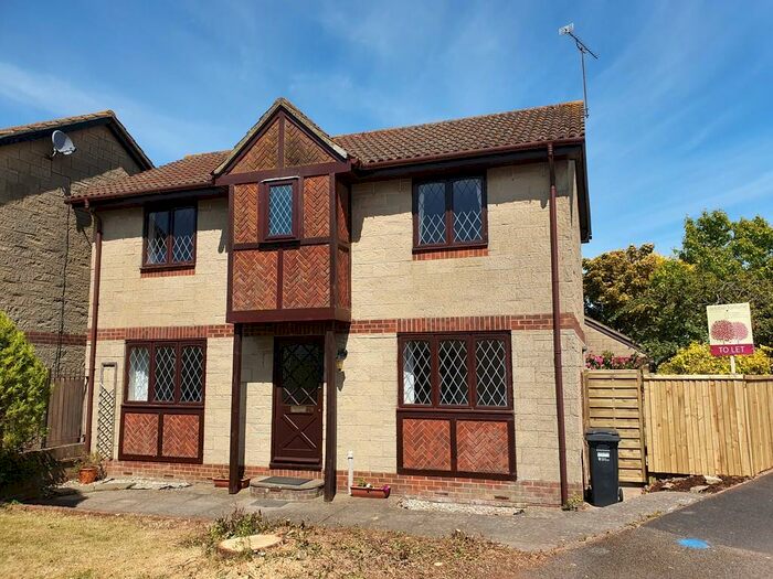 3 Bedroom Detached House To Rent In Birch Drive, Langford, BS40
