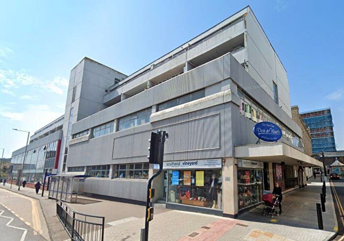 1 Bedroom Flat To Rent In Tolhurst House Chichester Road, Southend-on-Sea, SS1