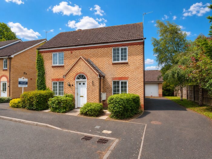4 Bedroom Detached House To Rent In Haggar Street, Stone, HP17