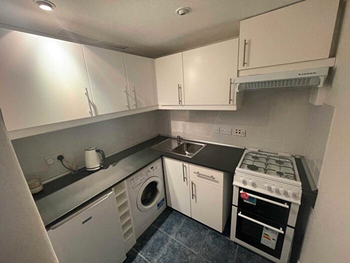 1 Bedroom Flat To Rent In Anderson Drive, Renfrew, PA4