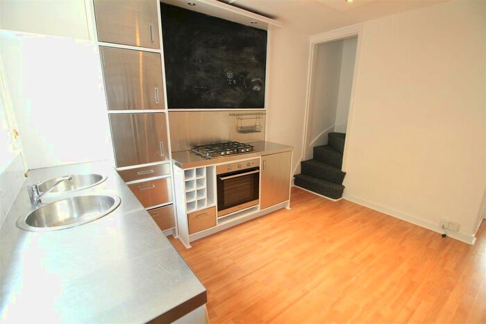 3 Bedroom Terraced House To Rent In Cecil Street, Nottingham, NG7