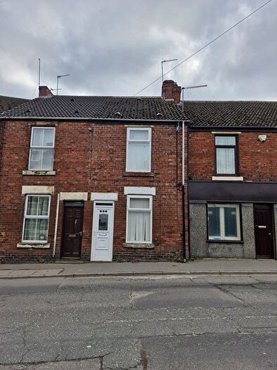 2 Bedroom Terraced House To Rent In Barnsley Road, Pontefract, WF9