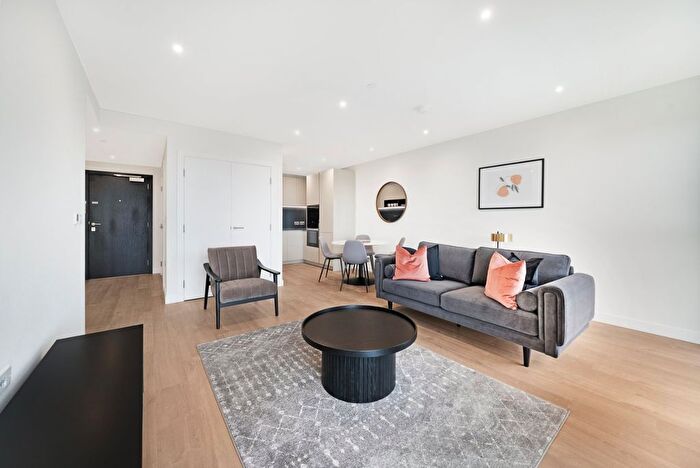 1 Bedroom Flat To Rent In Emperor Point, Dragonfly Walk, N4