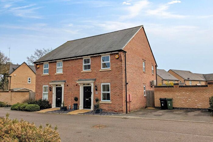 3 Bedroom Semi-Detached House For Sale In Richardson Lane, Halstead, CO9