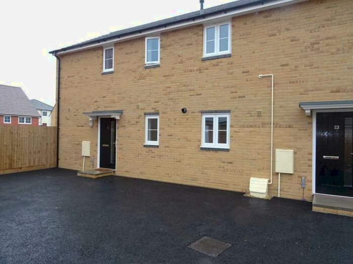 2 Bedroom Flat To Rent In Pool Paddock, Charlton Hayes, Bristol, BS34