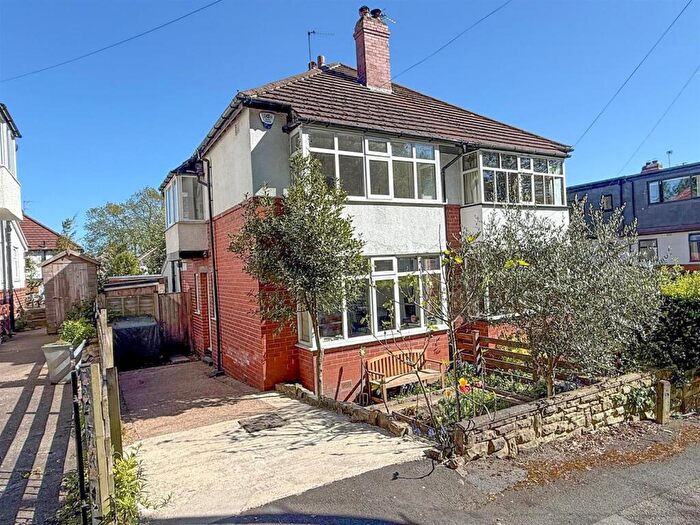 3 Bedroom Semi-Detached House For Sale In Castle Grove Drive, Far Headingley, Leeds, LS6