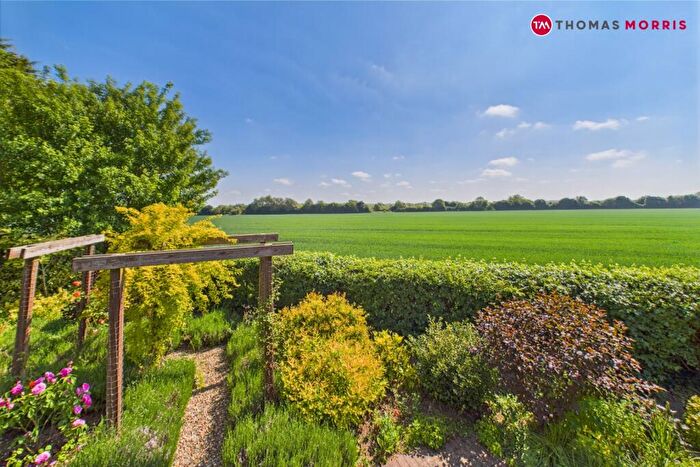 4 Bedroom Detached House For Sale In Daintree, Needingworth, St. Ives, Cambridgeshire, PE27