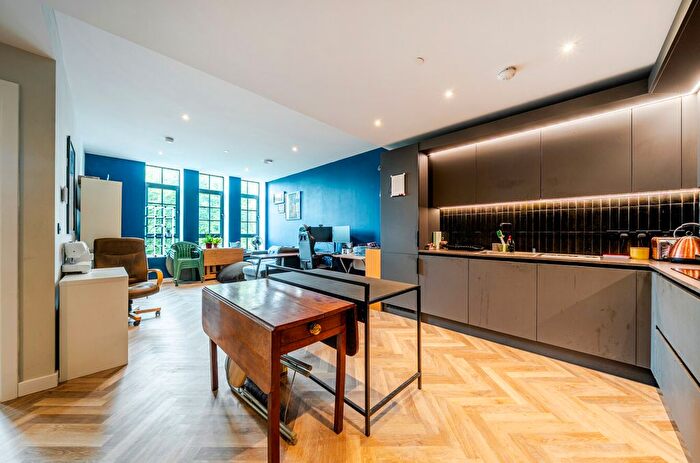 1 Bedroom Flat For Sale In Mint, The Cocoa Works, York, YO31