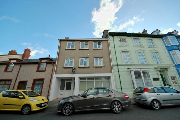2 Bedroom Flat To Rent In Great Darkgate Street, Aberystwyth, SY23