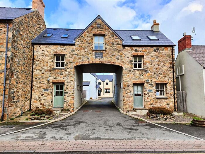 3 Bedroom Semi-Detached House For Sale In Will Phillips Yard, West Street, Newport, SA42