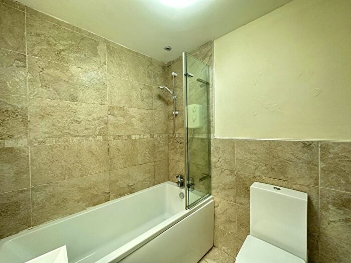 4 Bedroom House To Rent In Nansen Road, Sparkhill, B11