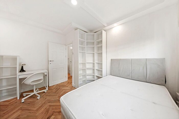 4 Bedroom Flat To Rent In Canrobert Street, London, E2