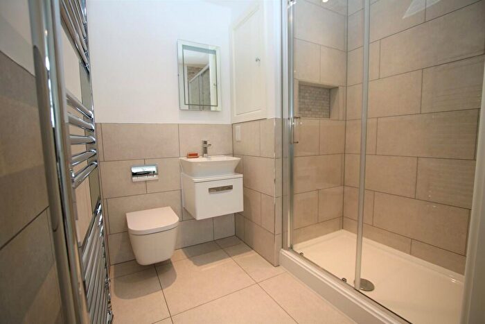 2 Bedroom Apartment For Sale In Stortford Road, Dunmow, CM6