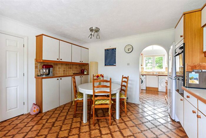 4 Bedroom Detached House For Sale In Plainwood Close, Chichester, West Sussex, PO19