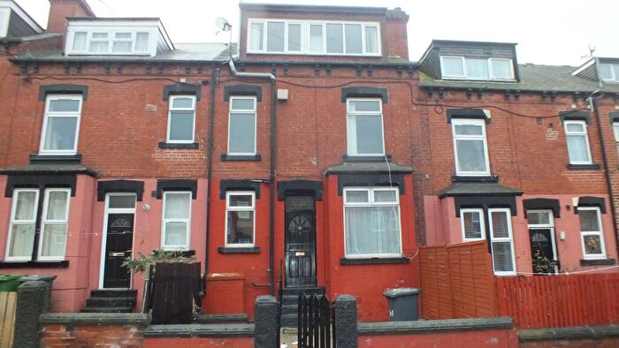 3 Bedroom Terraced House To Rent In Bexley Avenue, Leeds, West Yorkshire, LS8