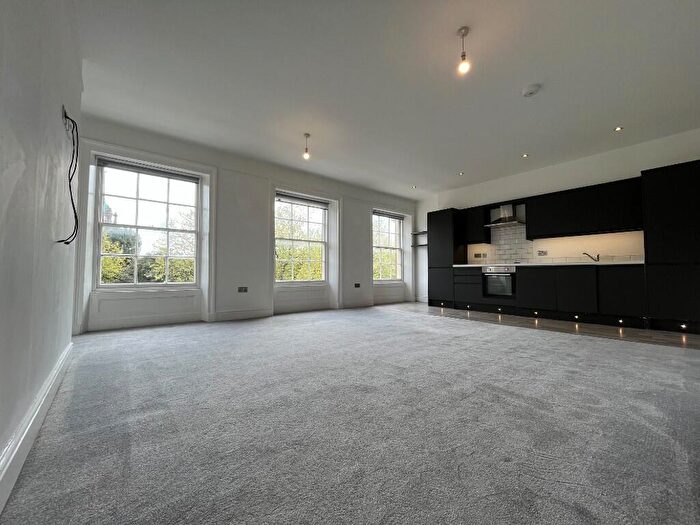 2 Bedroom Apartment To Rent In Hamilton Square, Birkenhead, Wirral, CH41