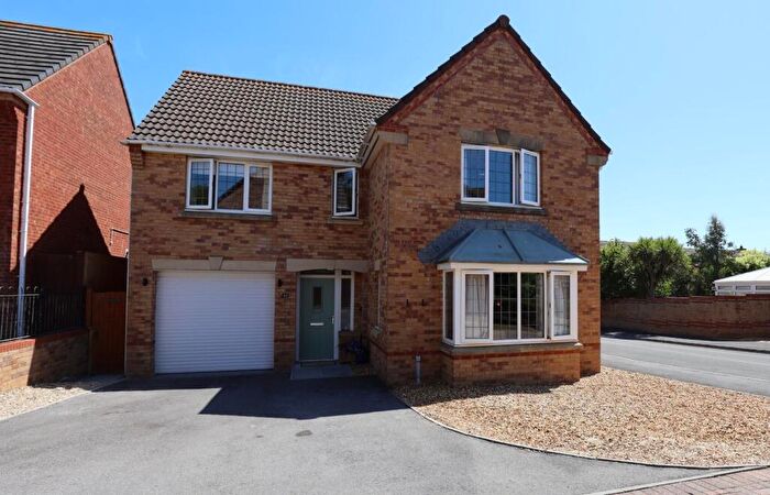 4 Bedroom House For Sale In Maes Y Gwenyn, Rhoose, Barry, Vale Of Glamorgan, CF62