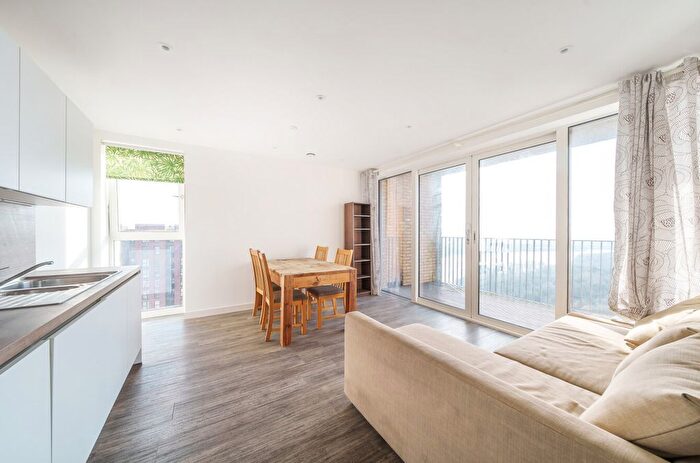 2 Bedroom Flat To Rent In Hawfinch House, Moorhen Drive, London, NW9