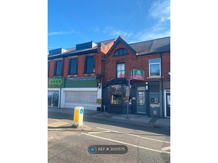 2 Bedroom Flat To Rent In Hasland, Chesterfield, S41