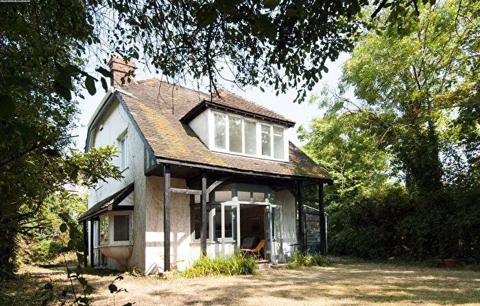 3 Bedroom Detached House To Rent In West Cliff, Whitstable, CT5