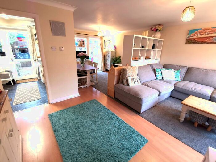 3 Bedroom House To Rent In Coniston Close, Camberley, GU15