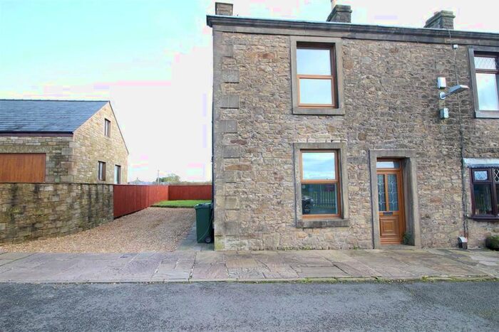 3 Bedroom End Of Terrace House To Rent In Chapel Brow, Longridge, Preston PR3