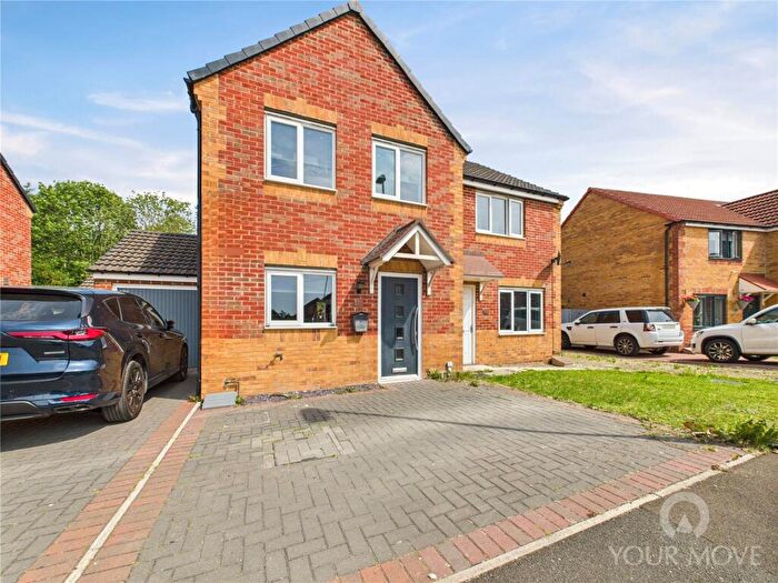 3 Bedroom Semi-Detached House To Rent In St. Marys Close, Newton Aycliffe, Durham, DL5