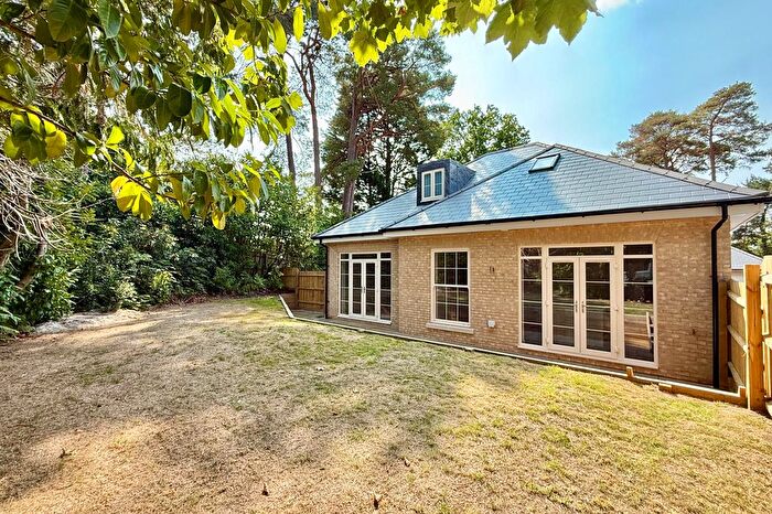 3 Bedroom Detached Bungalow For Sale In Coppice Mews, Woolsbridge Road, BH24