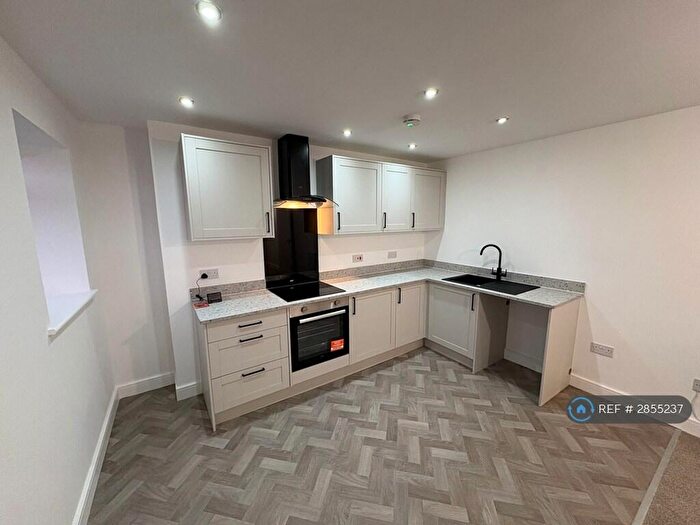 1 Bedroom Flat To Rent In Liscard Way, Wallasey, CH44