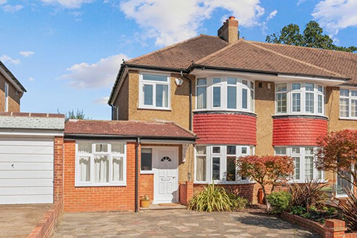 4 Bedroom End Terrace House For Sale In Chessington Hill Park, Chessington, KT9