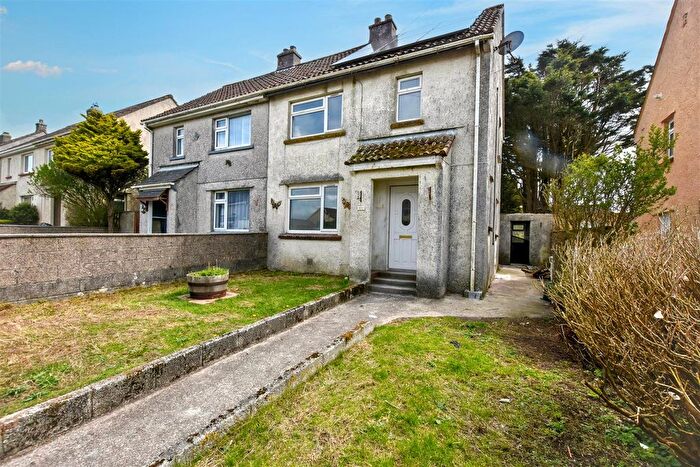2 Bedroom Property For Sale In Magor Avenue, Troon, Camborne, TR14
